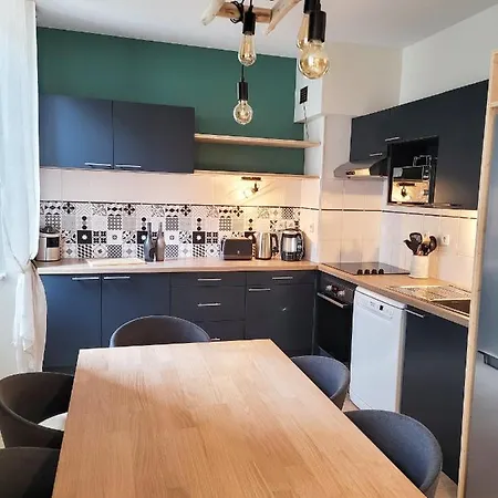 Tres Bel T3 Hyper Centre Entierement Renove En 2022 Люс-Сен-Совёр